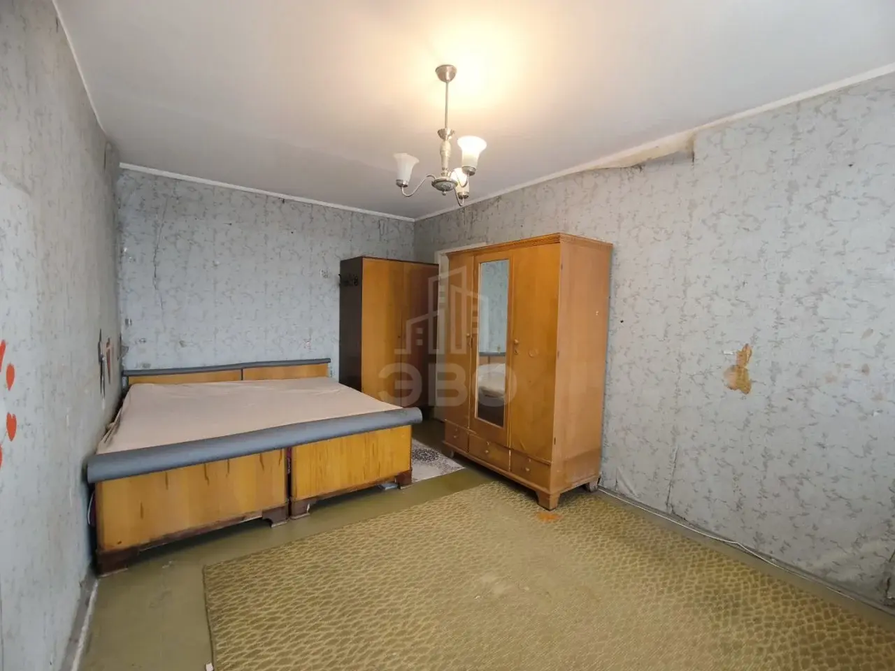 трехкомнатная квартира в Санкт-Петербурге по адресу: Ораниенбаумский проспект, 37, к 1, литера А