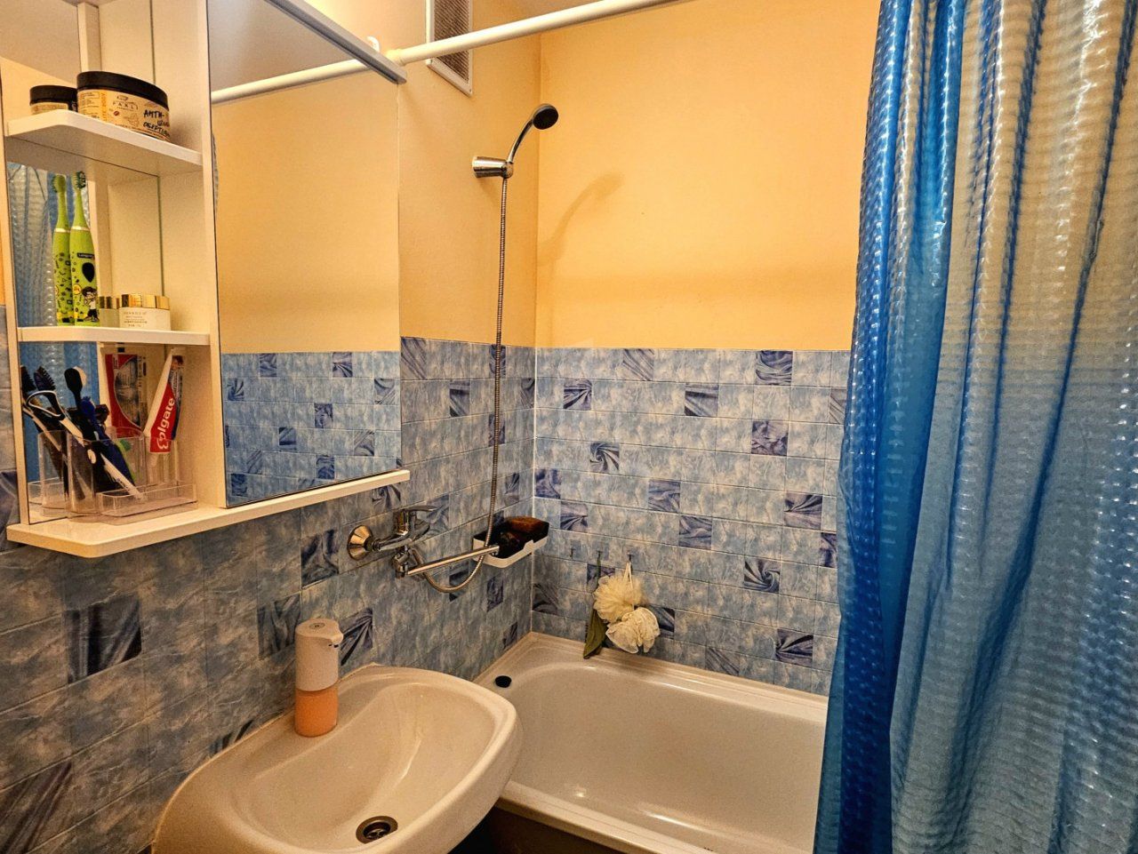 двухкомнатная квартира в Санкт-Петербурге по адресу: Ленинский проспект, 78, к 1