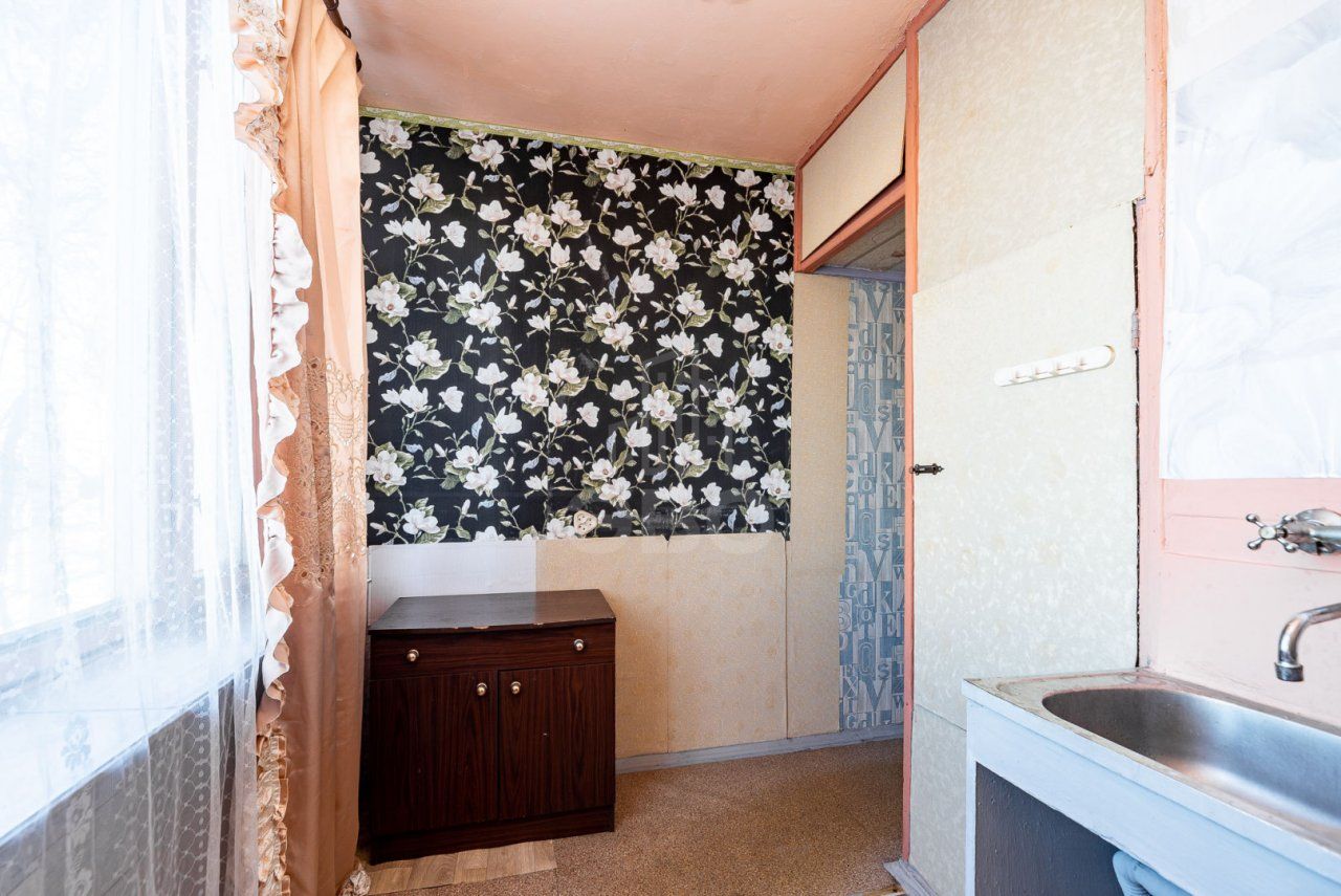 трехкомнатная квартира в Санкт-Петербурге по адресу: Бухарестская ул., 67, к 1