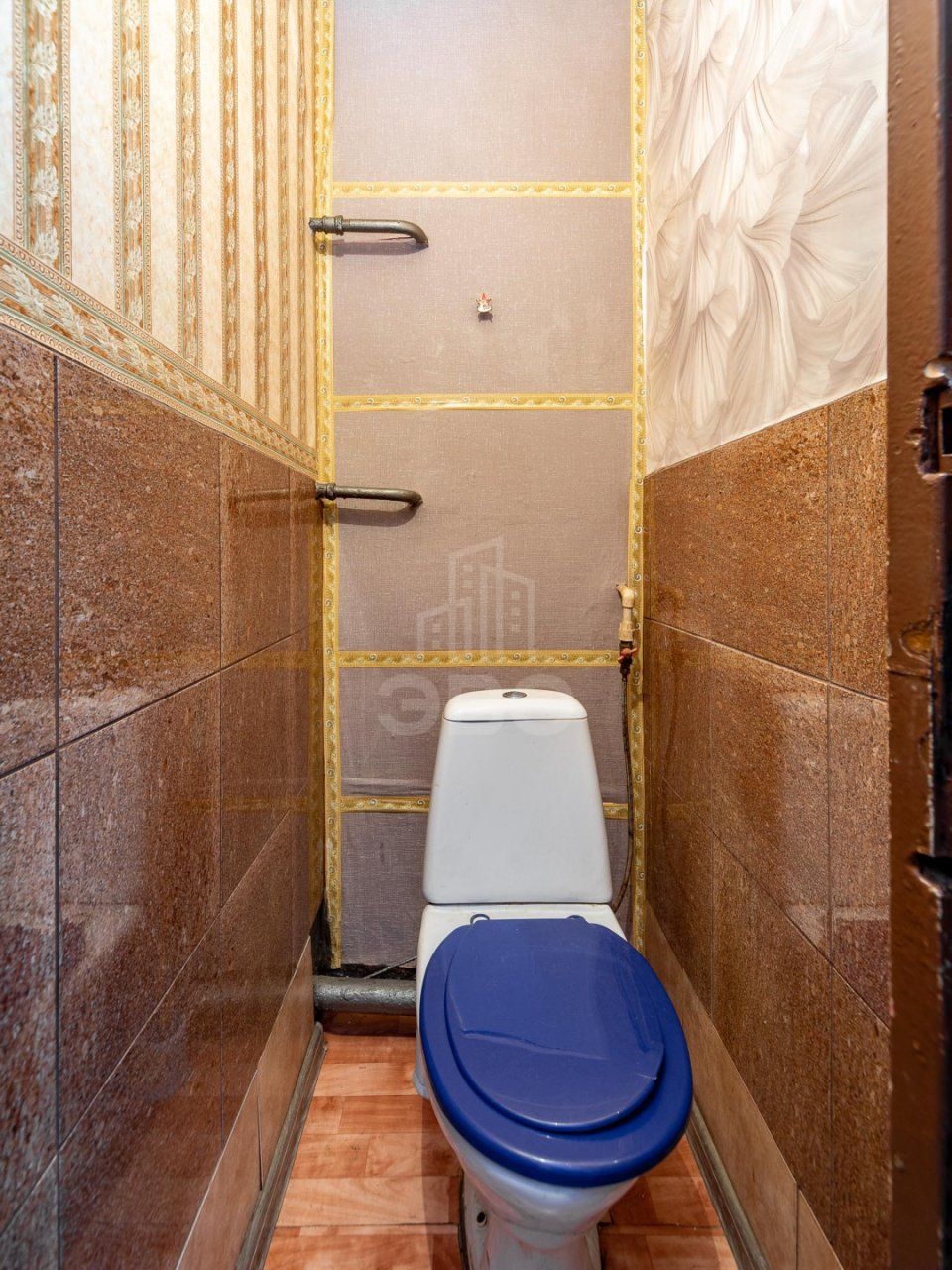 трехкомнатная квартира в Санкт-Петербурге по адресу: Бухарестская ул., 67, к 1