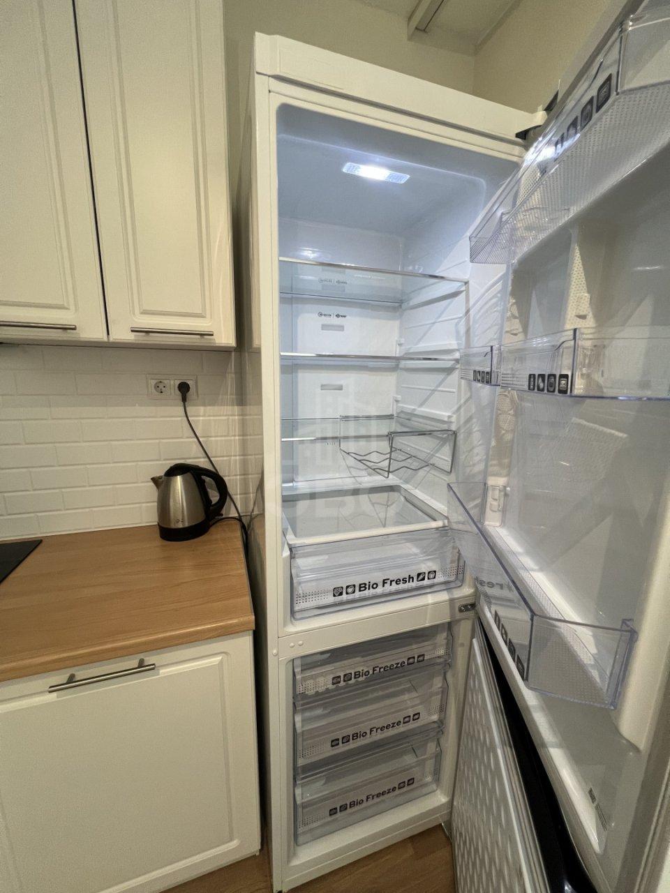 однокомнатная квартира в Ленинградской области по адресу: Шоссе в Лаврики ул., 57, к 1