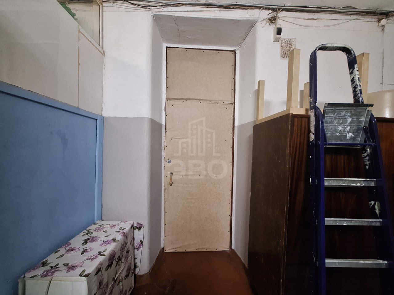 комната в Санкт-Петербурге по адресу: Нарвский проспект, 9, к 3