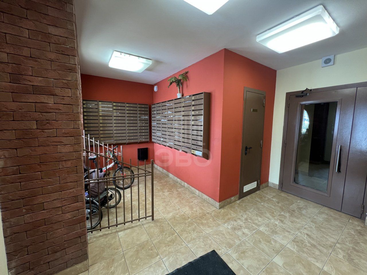 однокомнатная квартира в Ленинградской области по адресу: Оборонная ул., 37, к 1