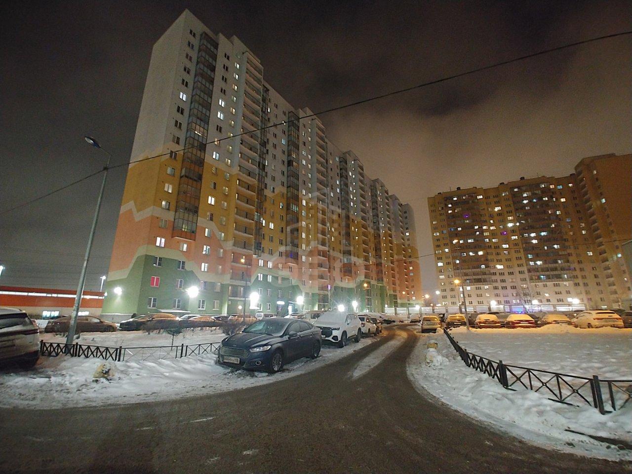 двухкомнатная квартира в Санкт-Петербурге по адресу: Маршака проспект, 12, к 2