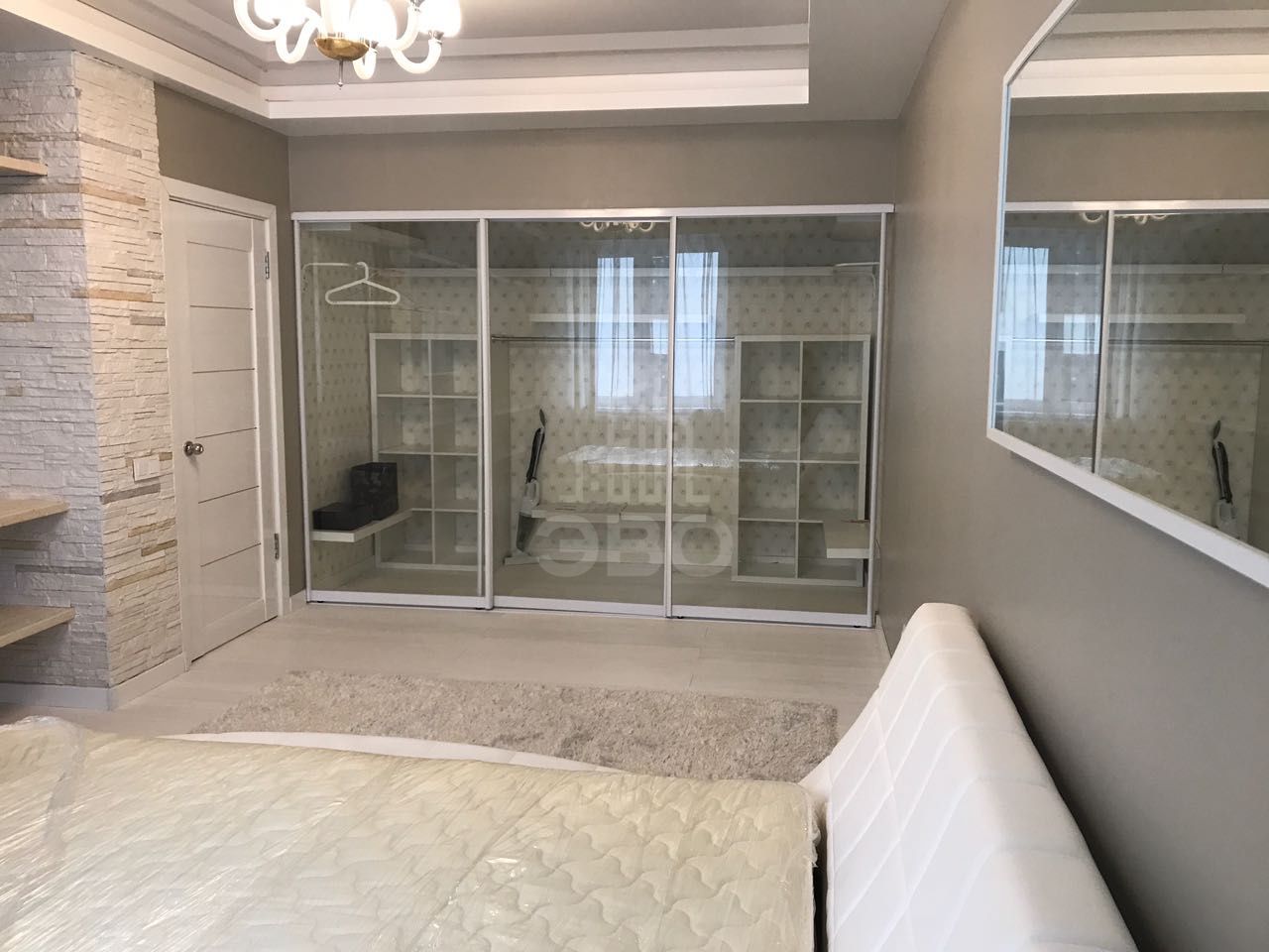 однокомнатная квартира в Санкт-Петербурге по адресу: Кременчугская ул., 19, к 2