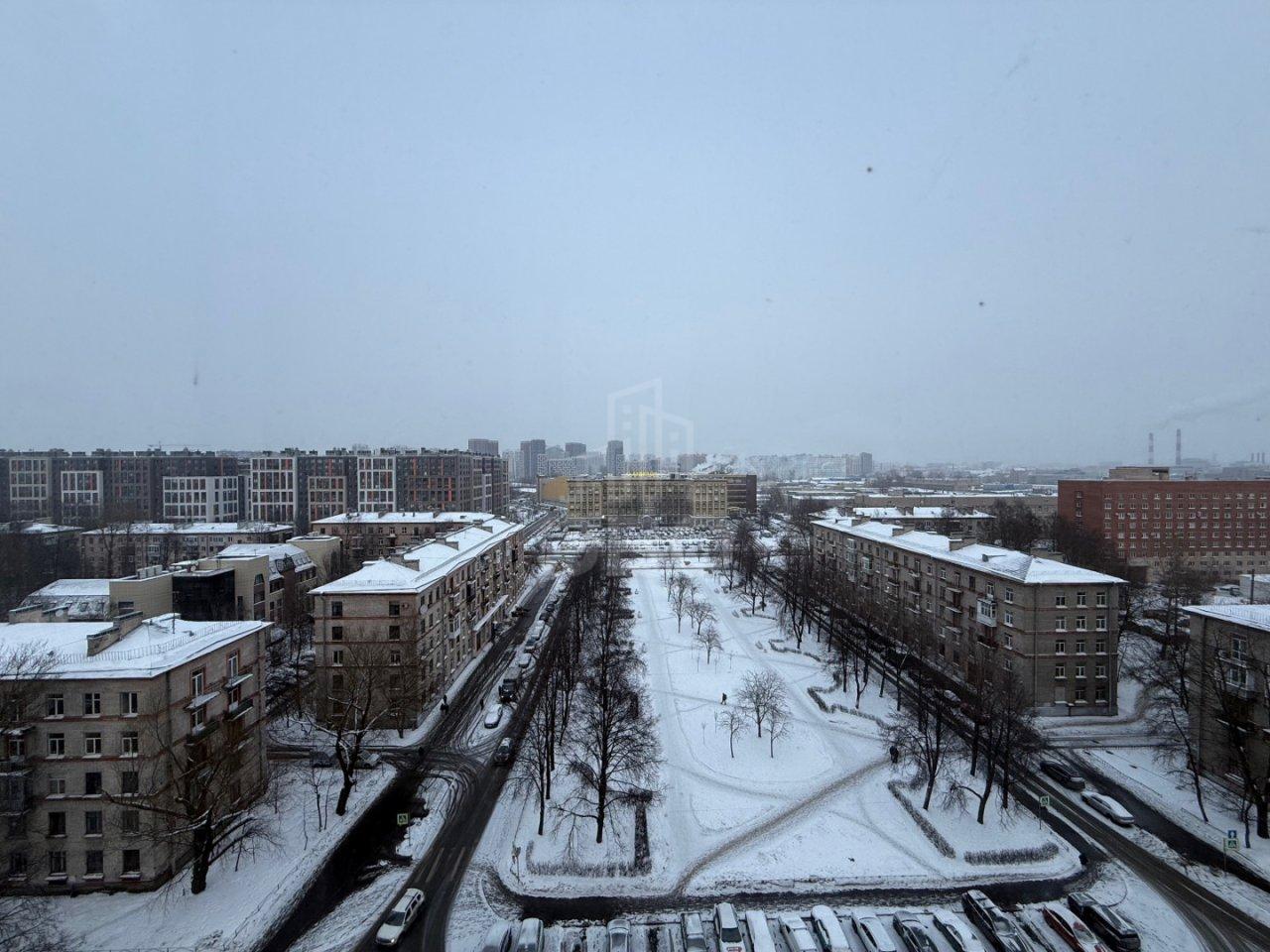 однокомнатная квартира в Санкт-Петербурге по адресу: Новолитовская ул., 4