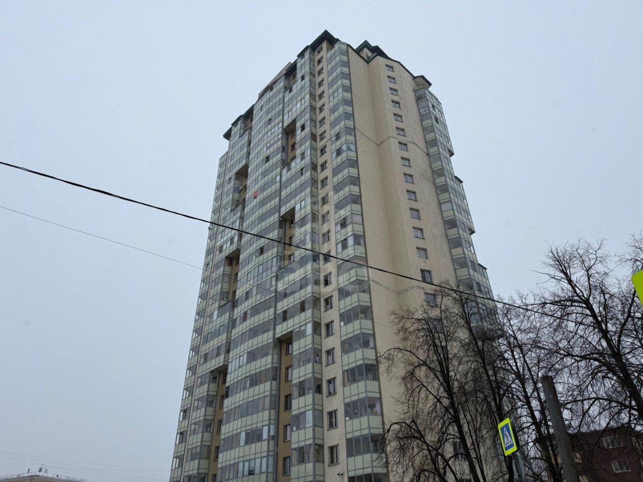 однокомнатная квартира в Санкт-Петербурге по адресу: Новолитовская ул., 4