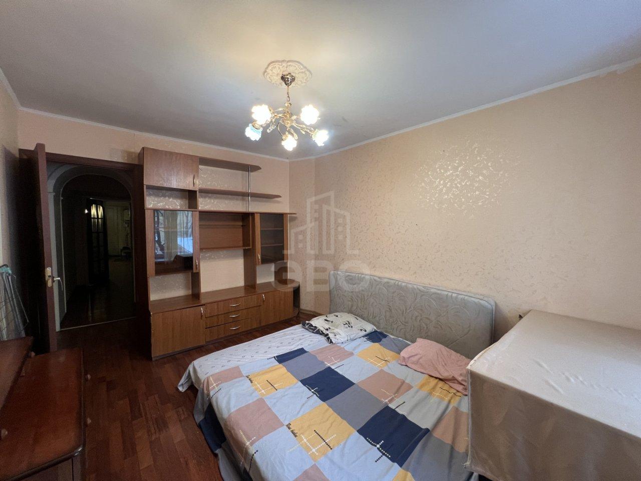 трехкомнатная квартира в Санкт-Петербурге по адресу: Восстания пл., 11