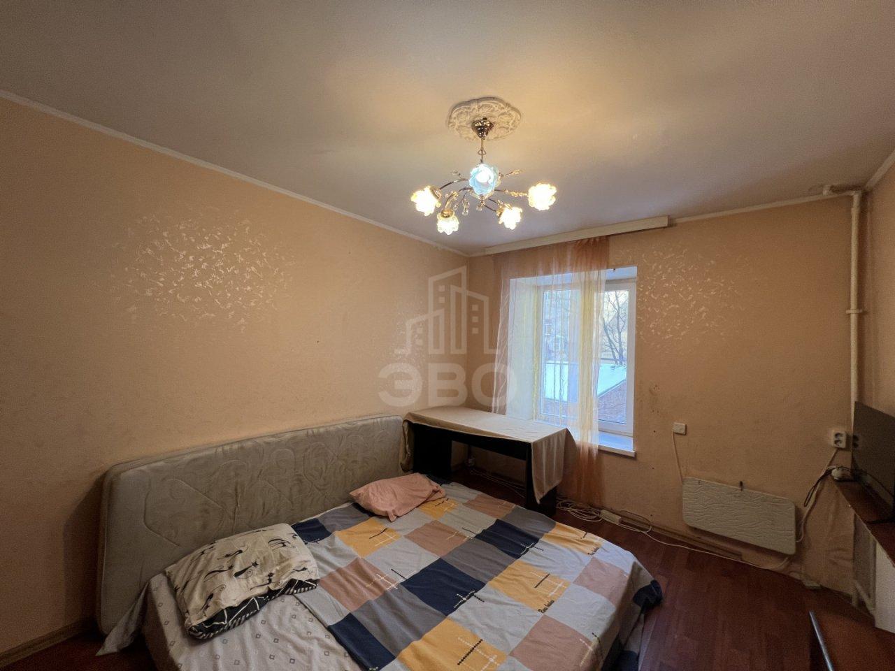 трехкомнатная квартира в Санкт-Петербурге по адресу: Восстания пл., 11