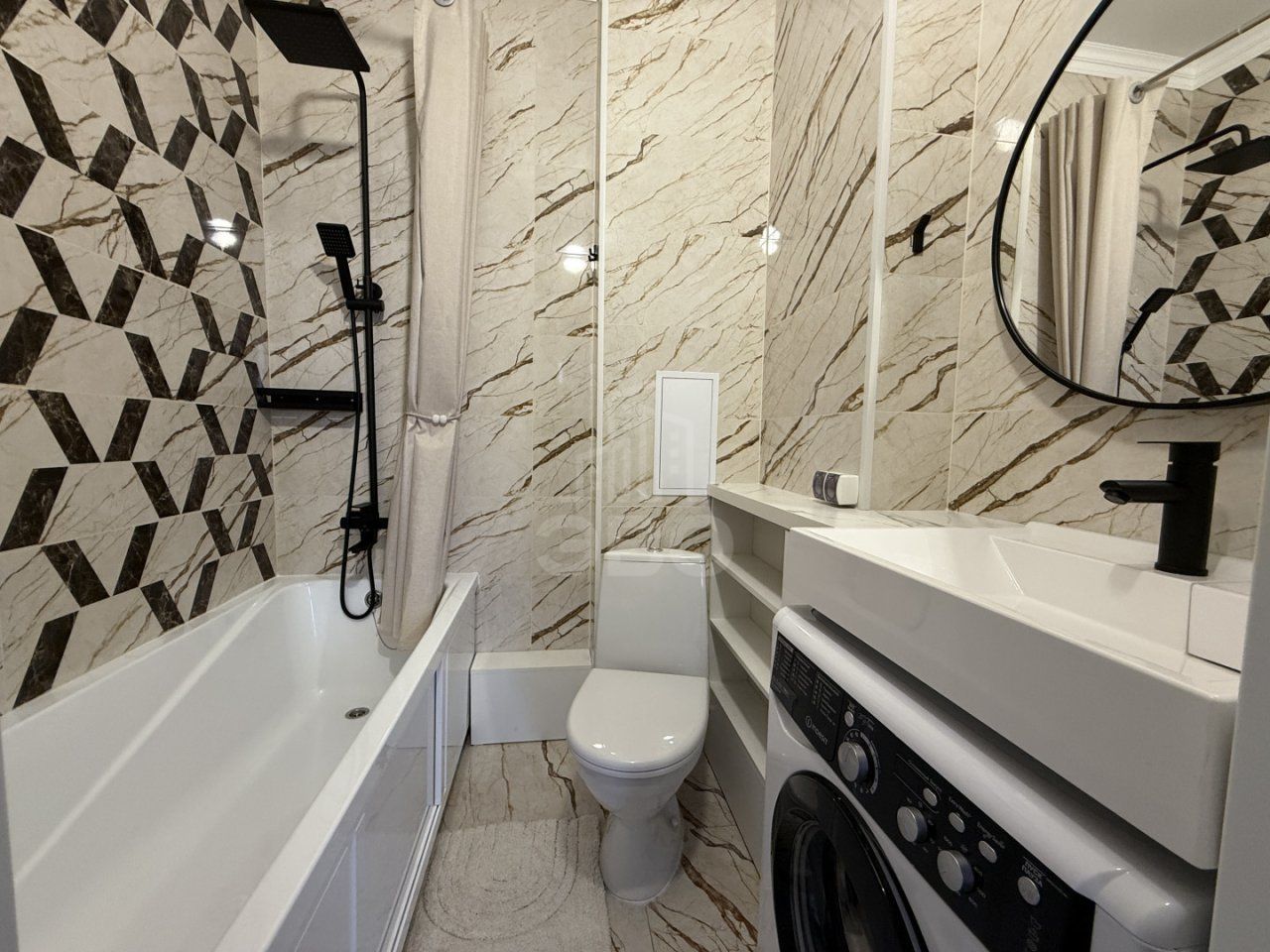 двухкомнатная квартира в Ленинградской области по адресу: Мира ул., 7, к 2