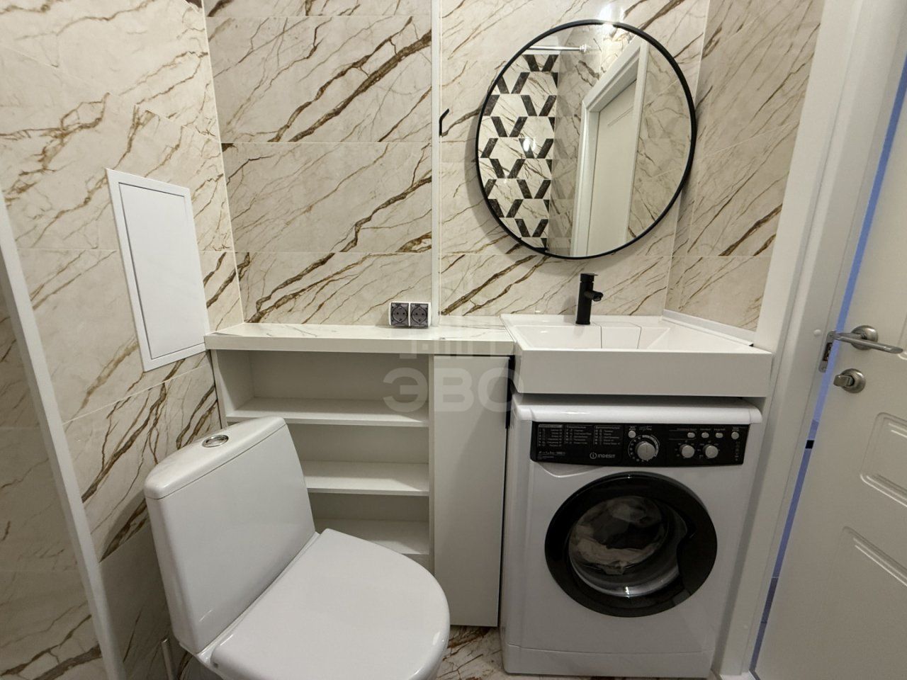 двухкомнатная квартира в Ленинградской области по адресу: Мира ул., 7, к 2