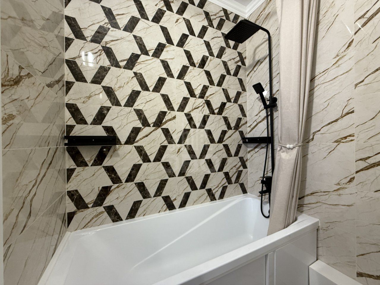 двухкомнатная квартира в Ленинградской области по адресу: Мира ул., 7, к 2