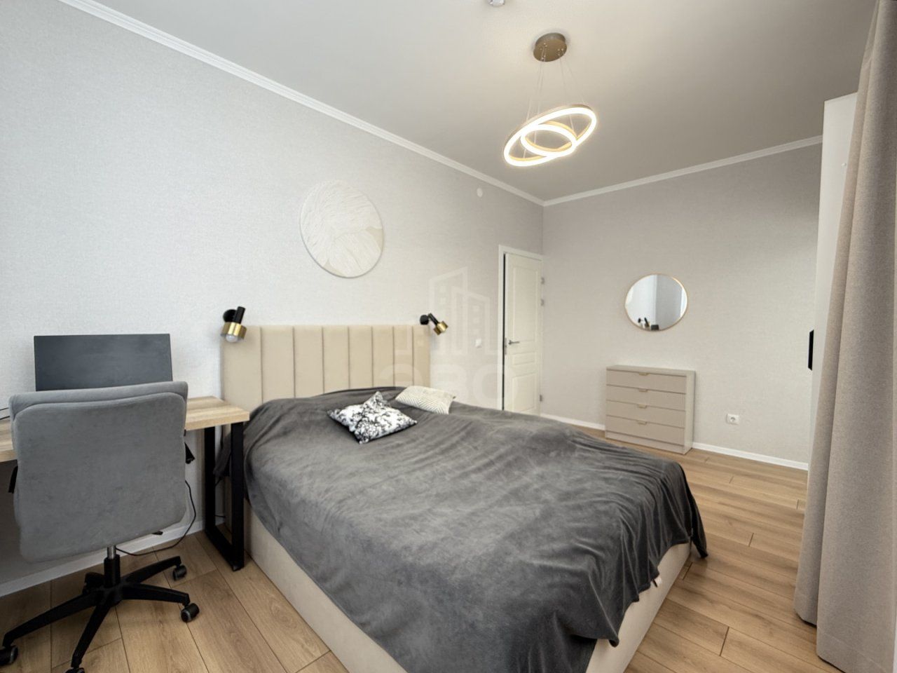 двухкомнатная квартира в Ленинградской области по адресу: Мира ул., 7, к 2