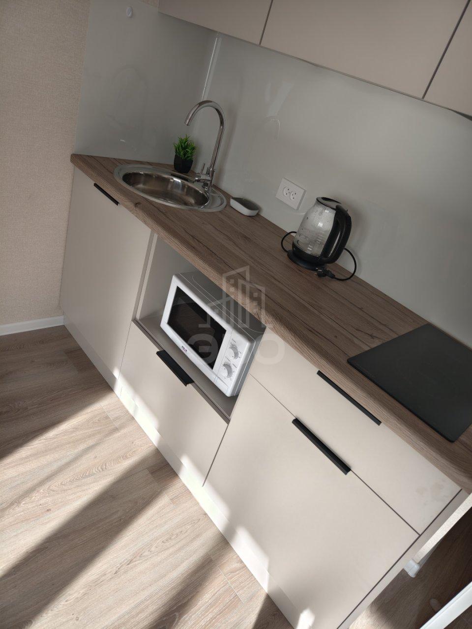 студия в Ленинградской области по адресу: Ясная ул., 20, к 6