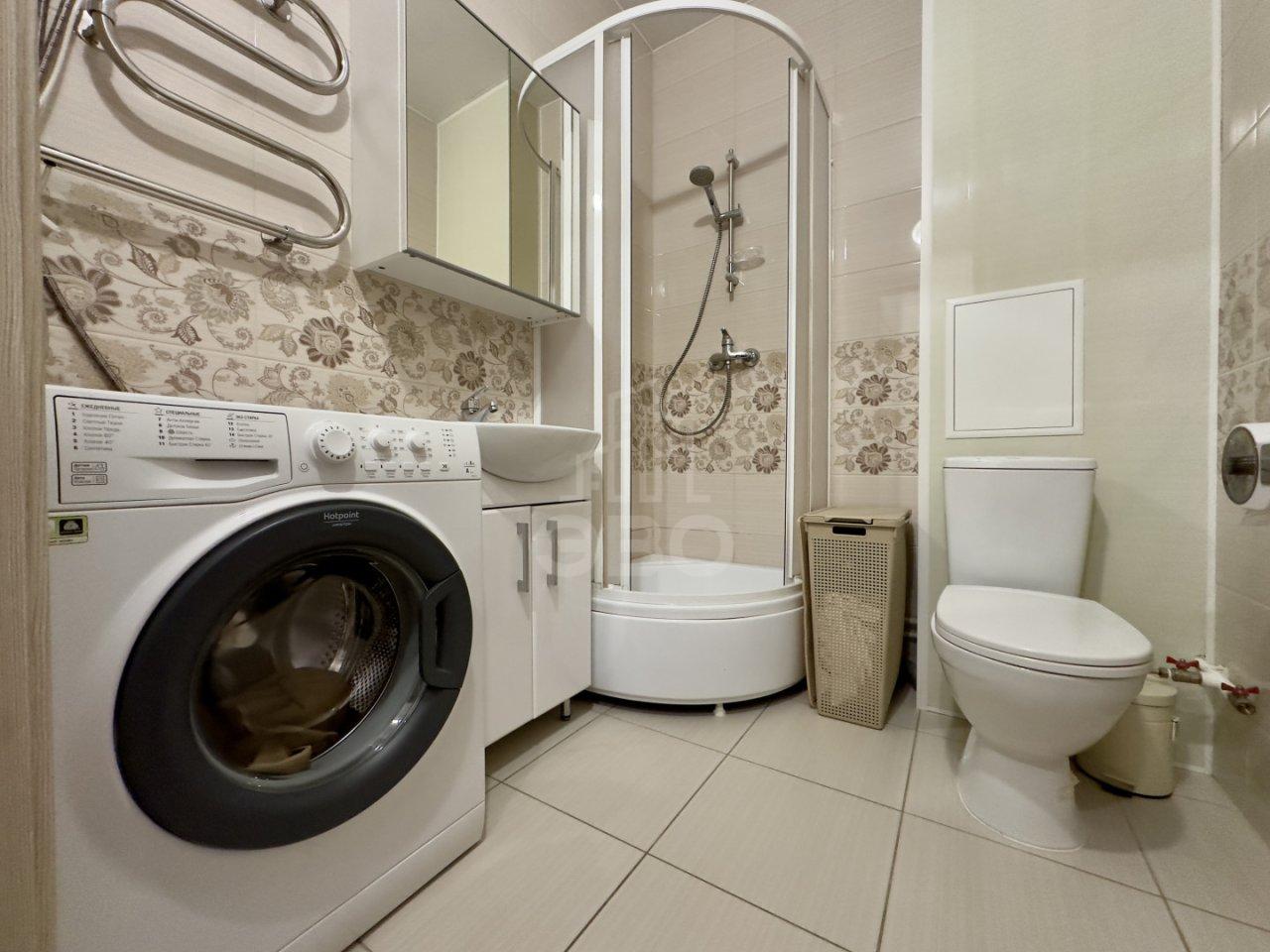 студия в Ленинградской области по адресу: Английская ул., 3, к 2