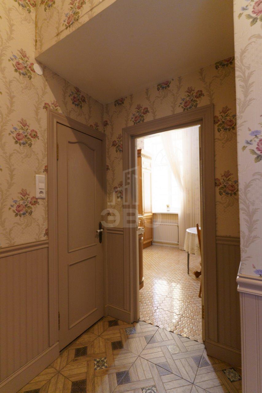 двухкомнатная квартира в Санкт-Петербурге по адресу: Шпалерная ул., 30