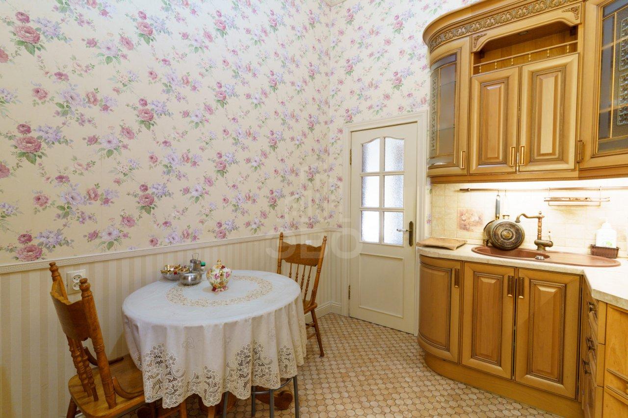 двухкомнатная квартира в Санкт-Петербурге по адресу: Шпалерная ул., 30