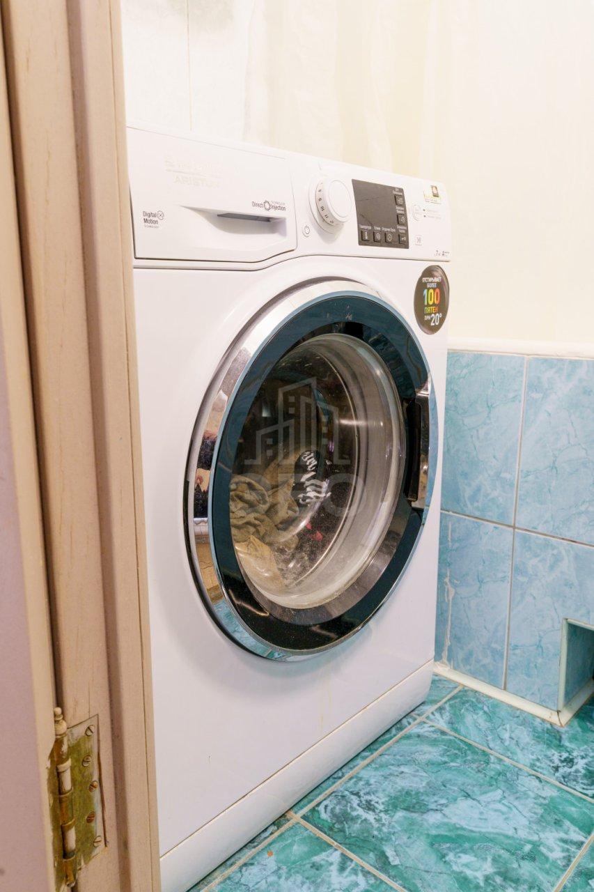 двухкомнатная квартира в Санкт-Петербурге по адресу: Шпалерная ул., 30