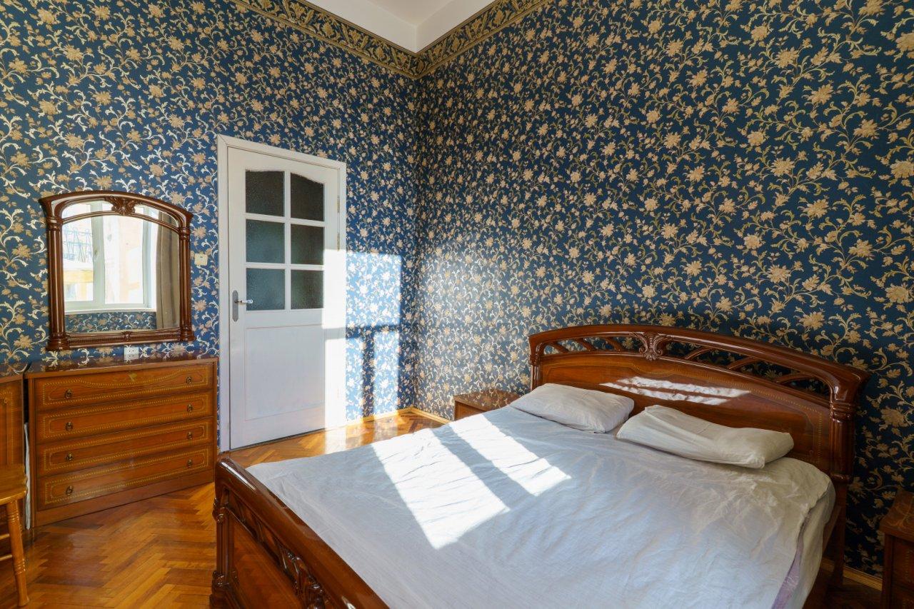 двухкомнатная квартира в Санкт-Петербурге по адресу: Шпалерная ул., 30