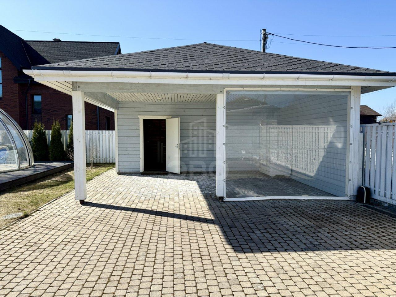 загородная недвижимость в Ленинградской области по адресу: Рябиновая ул., 17