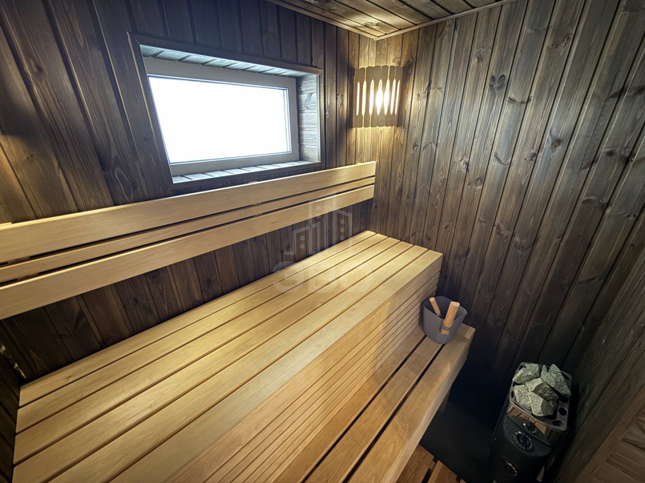 загородная недвижимость в Ленинградской области по адресу: Рябиновая ул., 17