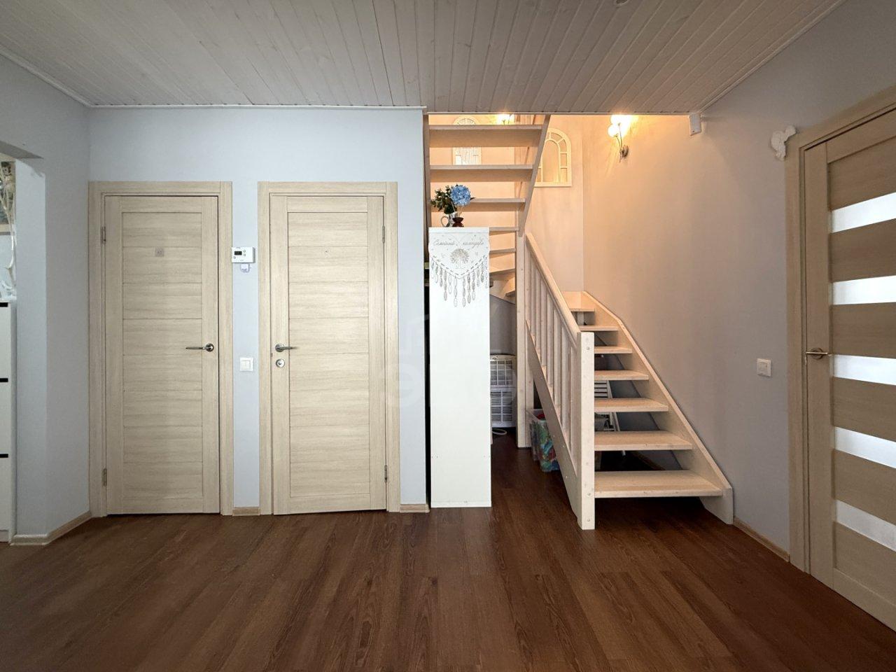 загородная недвижимость в Ленинградской области по адресу: Рябиновая ул., 17