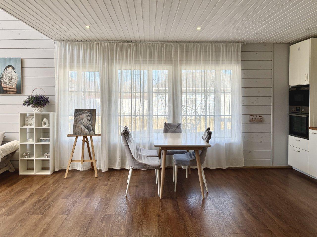 загородная недвижимость в Ленинградской области по адресу: Рябиновая ул., 17