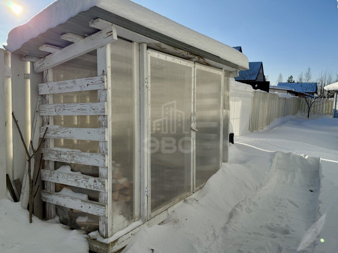 загородная недвижимость в Ленинградской области по адресу: Рябиновая ул., 17