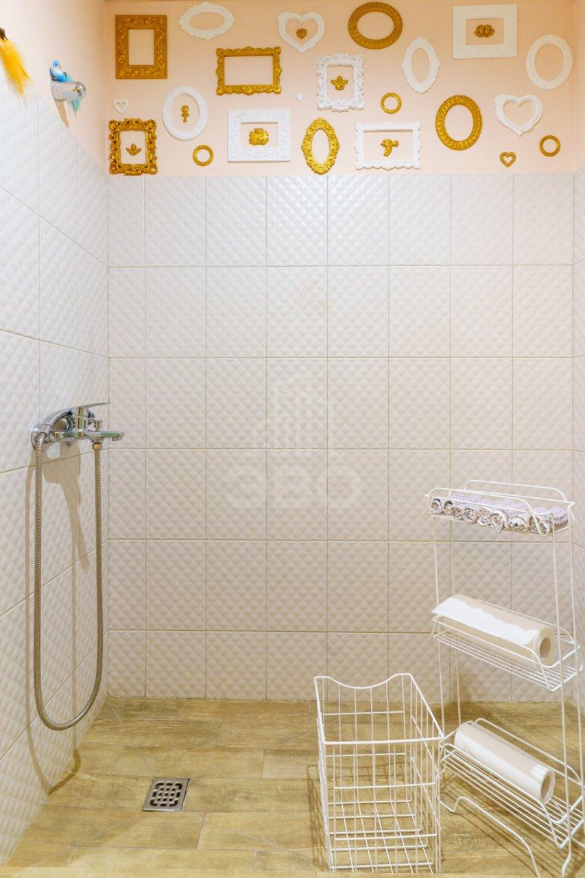 коммерция в Санкт-Петербурге по адресу: 2-я В.О. линия, 13/6