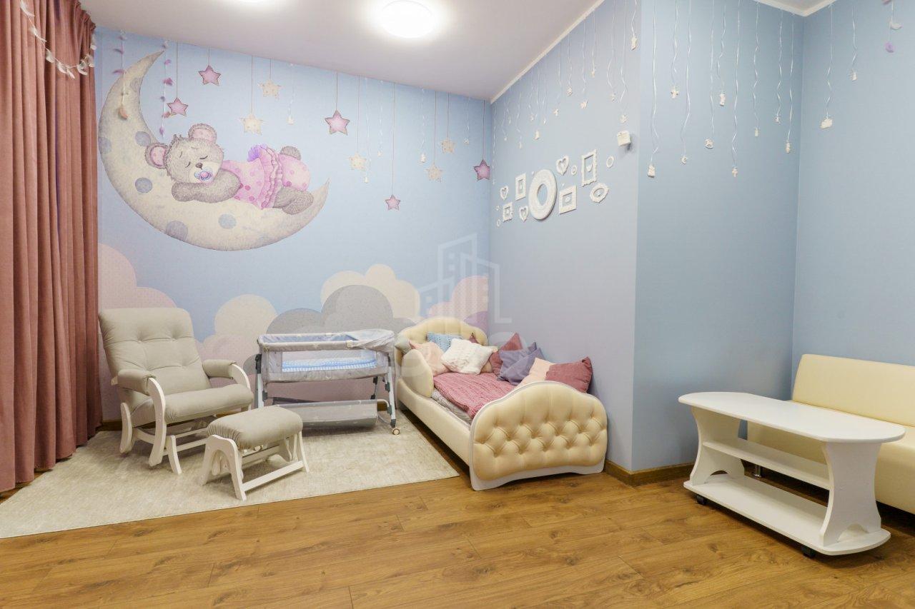 коммерция в Санкт-Петербурге по адресу: 2-я В.О. линия, 13/6