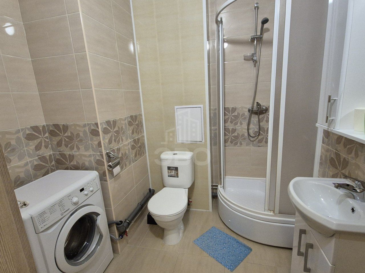 студия в Санкт-Петербурге по адресу: Комендантский проспект, 66, к 1