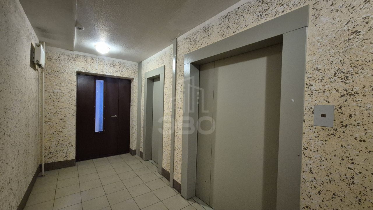 однокомнатная квартира в Санкт-Петербурге по адресу: Коммунаров ул., 190