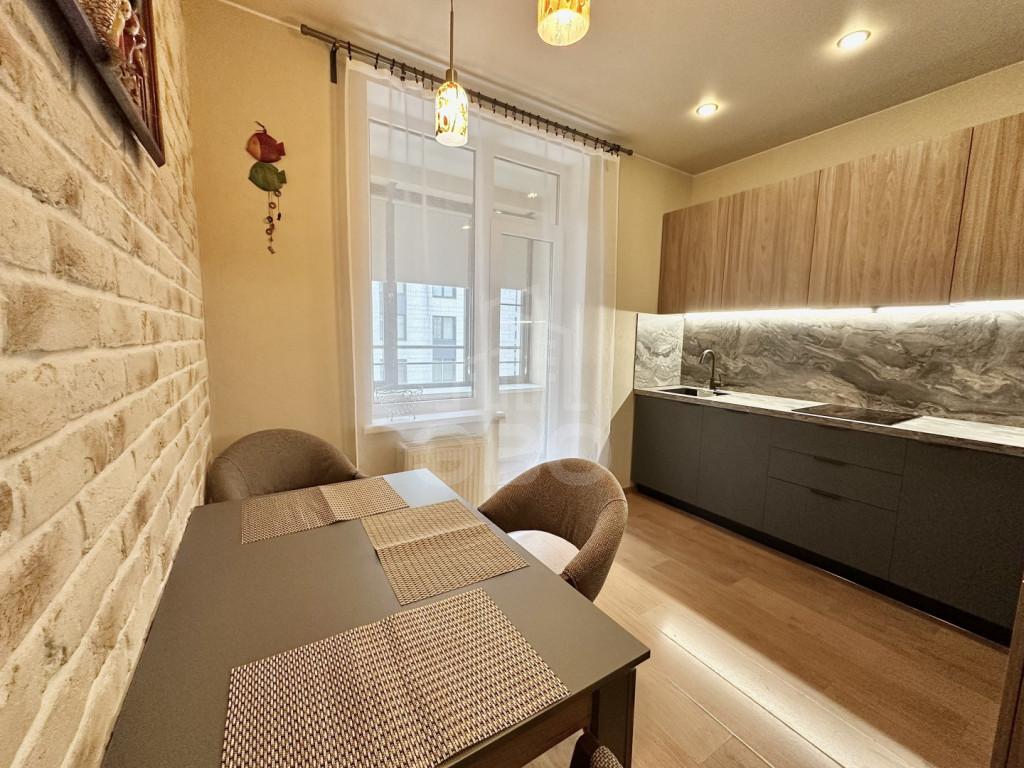 двухкомнатная квартира в Санкт-Петербурге по адресу: Кременчугская ул., 17, к 2