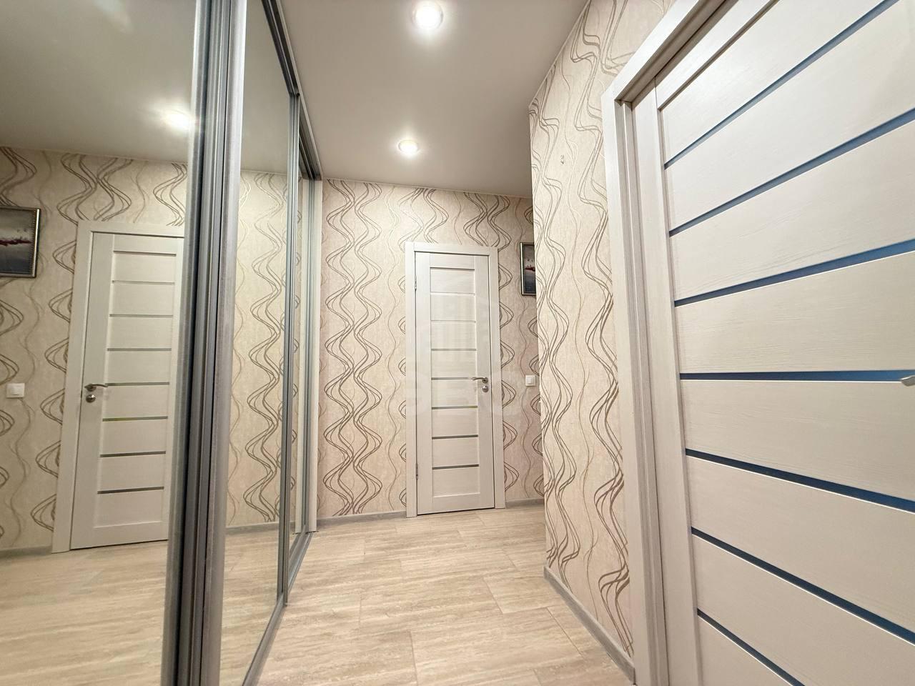 однокомнатная квартира в Санкт-Петербурге по адресу: Крыленко ул., 1, к 1, строение 5