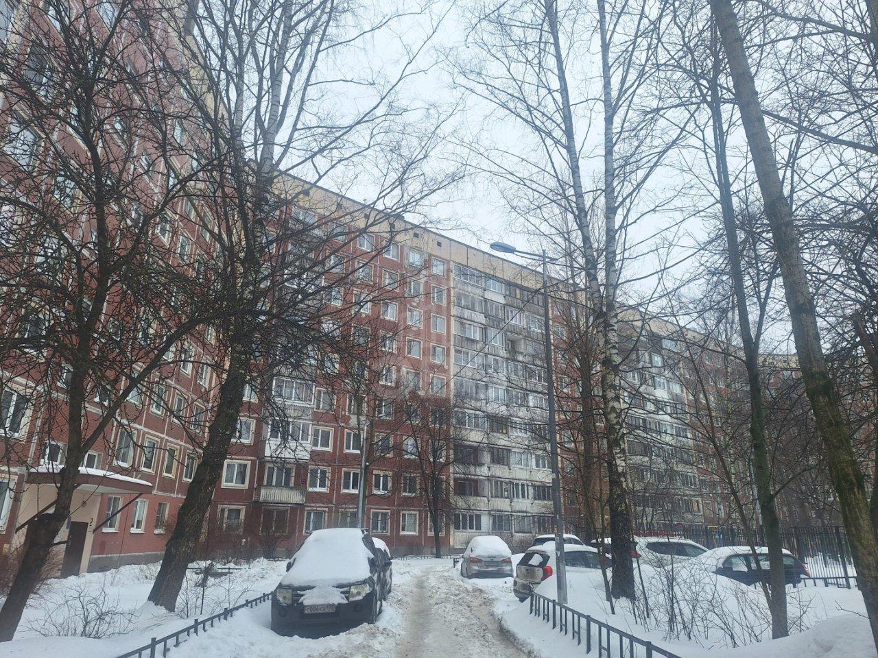 однокомнатная квартира в Санкт-Петербурге по адресу: Луначарского проспект, 21, к 4