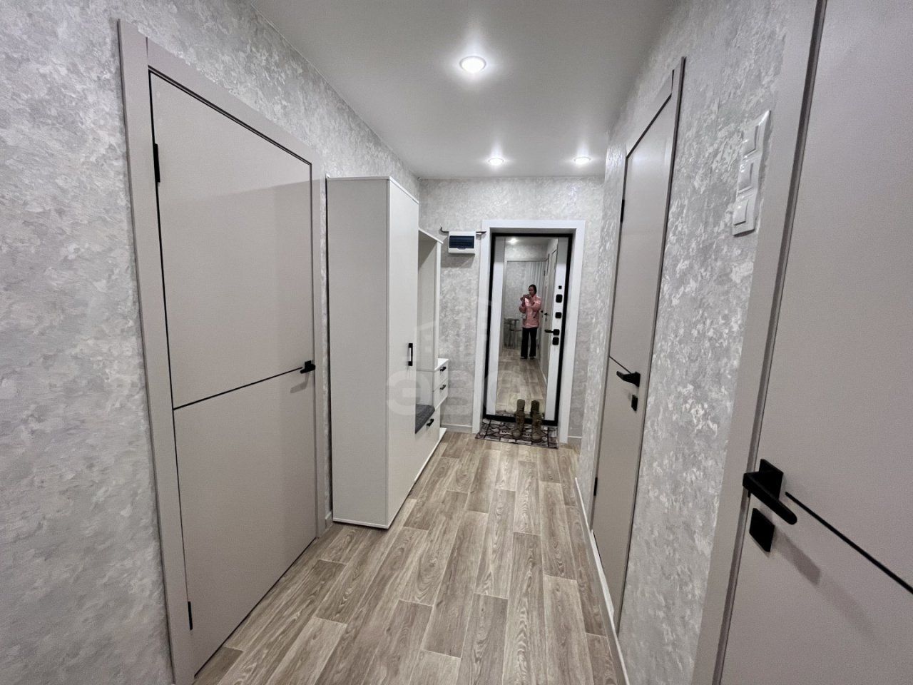 однокомнатная квартира в Санкт-Петербурге по адресу: Октябрьская наб., 80, к 5