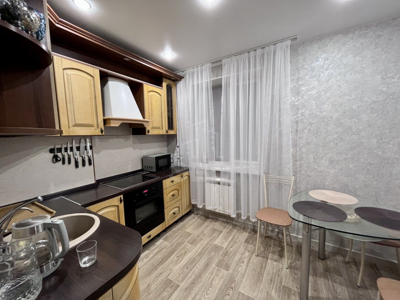 однокомнатная квартира в Санкт-Петербурге по адресу: Октябрьская наб., 80, к 5