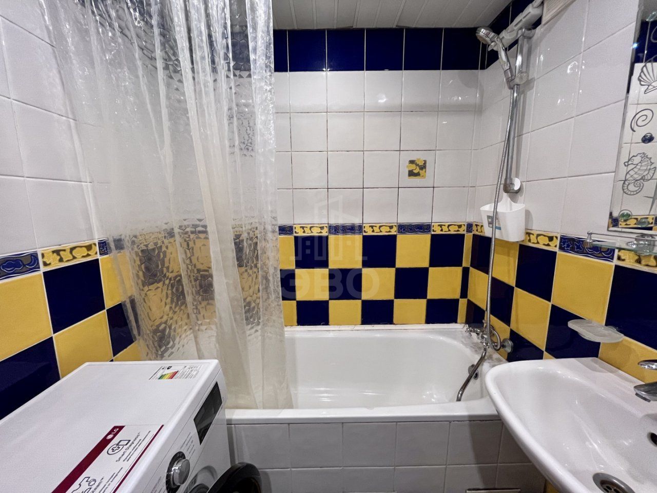 однокомнатная квартира в Санкт-Петербурге по адресу: Октябрьская наб., 80, к 5