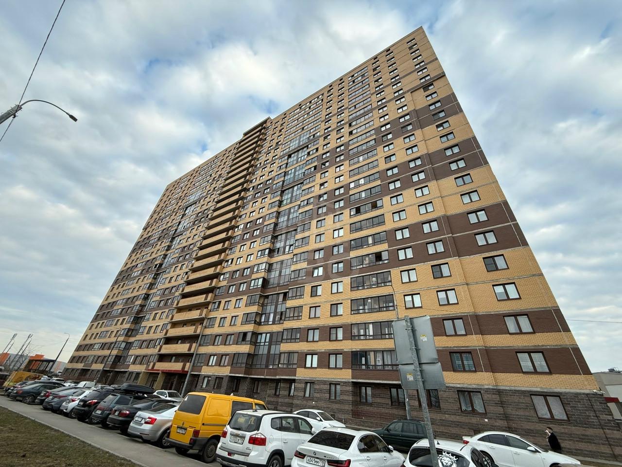 однокомнатная квартира в Санкт-Петербурге по адресу: Русановская ул., 18, к 6