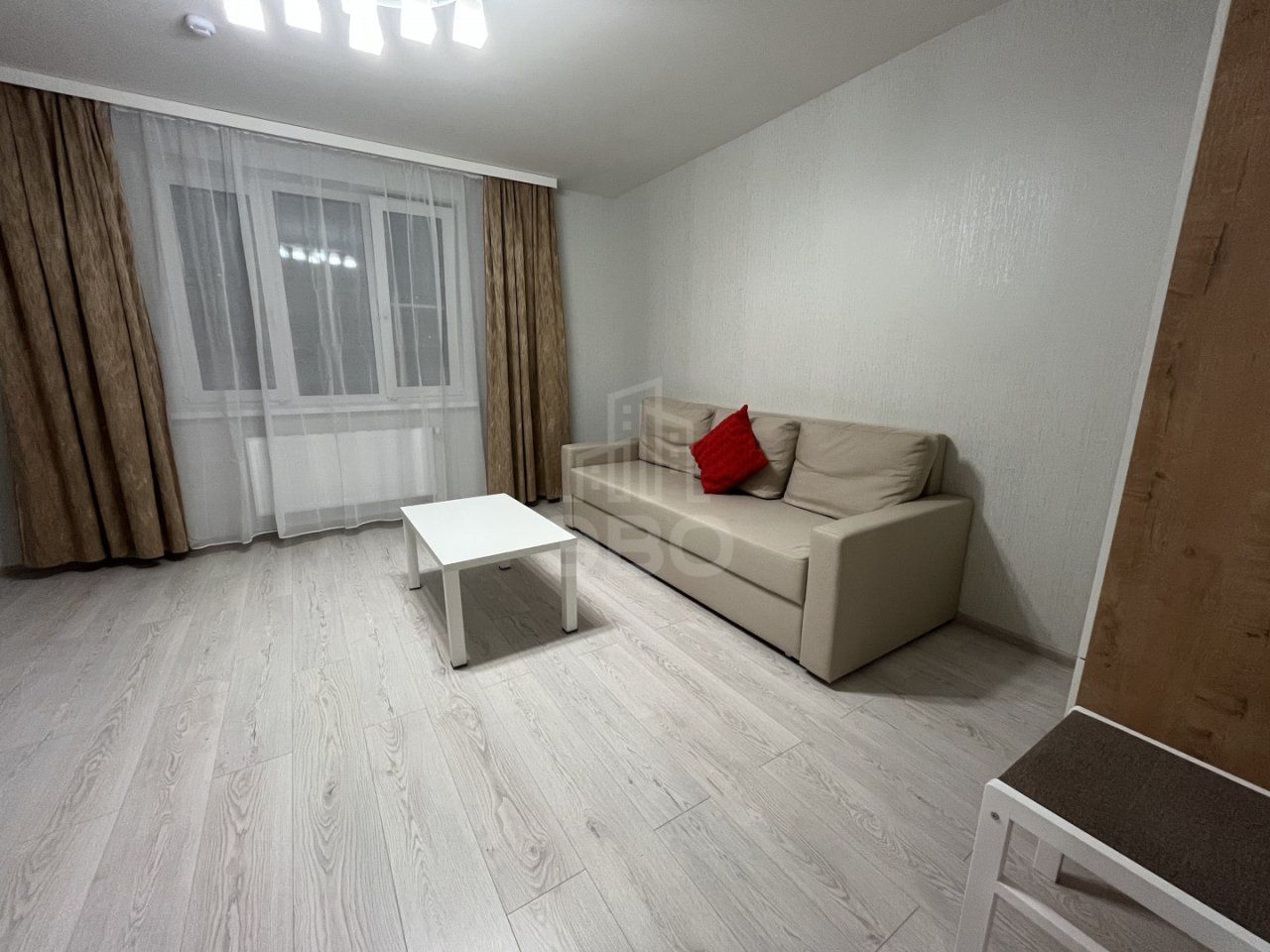 трехкомнатная квартира в Санкт-Петербурге по адресу: Ленинский проспект, 68