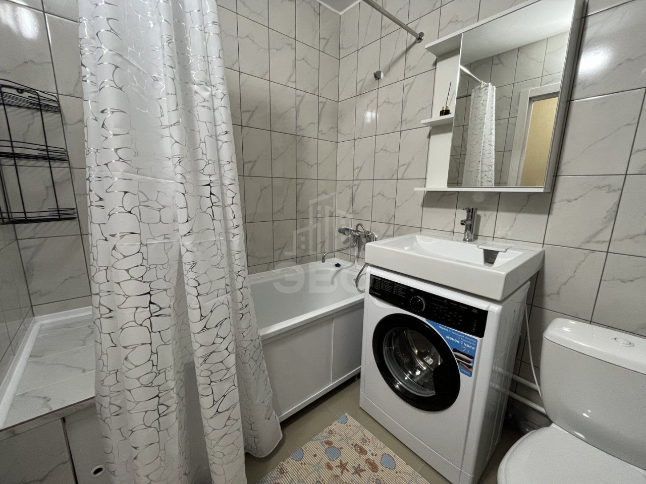 трехкомнатная квартира в Санкт-Петербурге по адресу: Ленинский проспект, 68