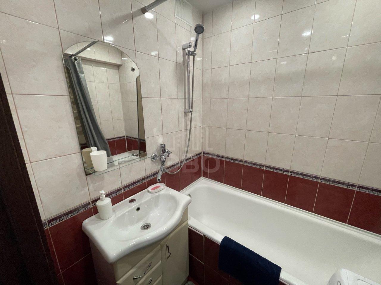 однокомнатная квартира в Санкт-Петербурге по адресу: Малая Балканская ул., 42, к 3