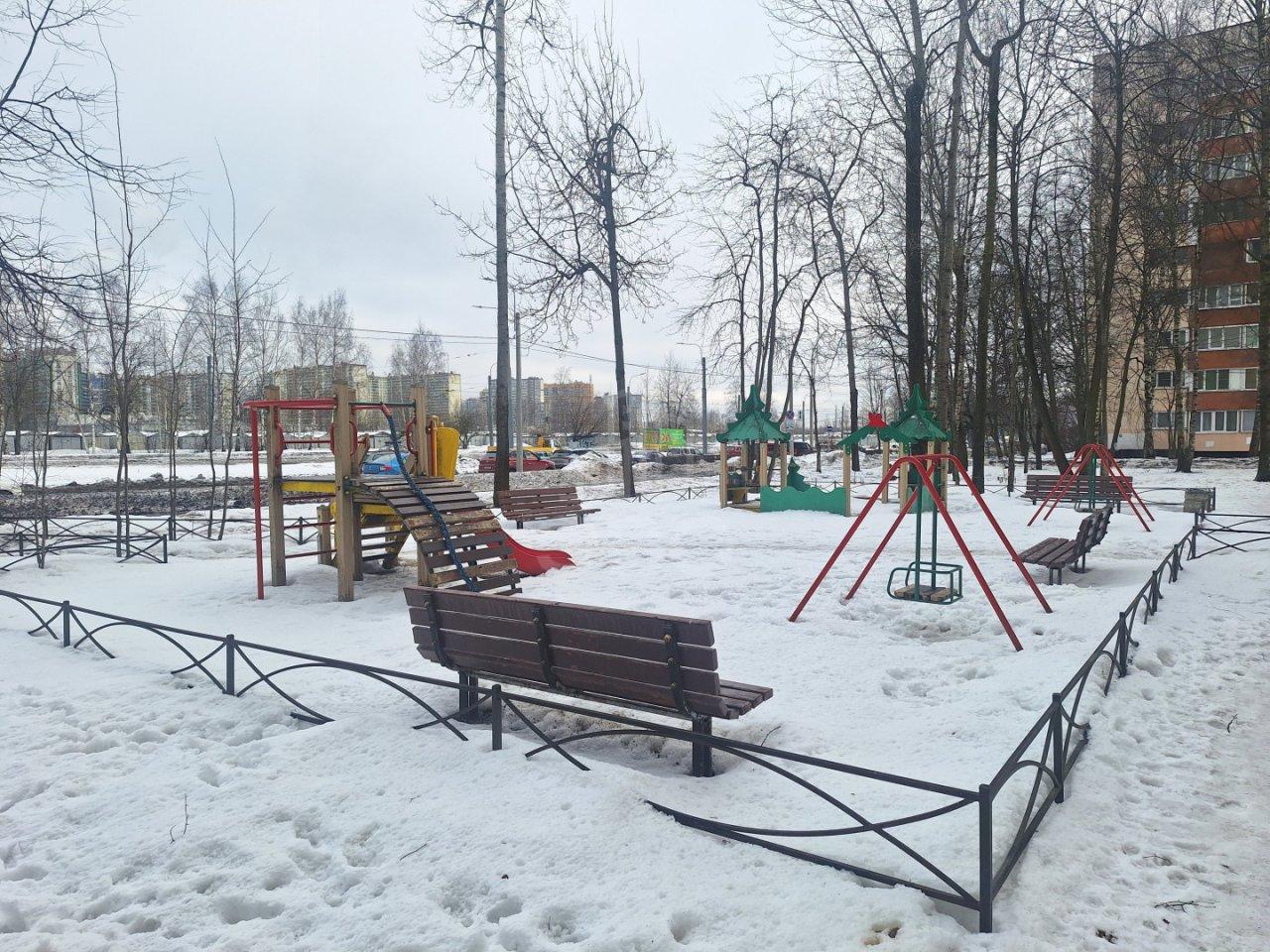 двухкомнатная квартира в Санкт-Петербурге по адресу: Суздальский проспект, 93, к 1