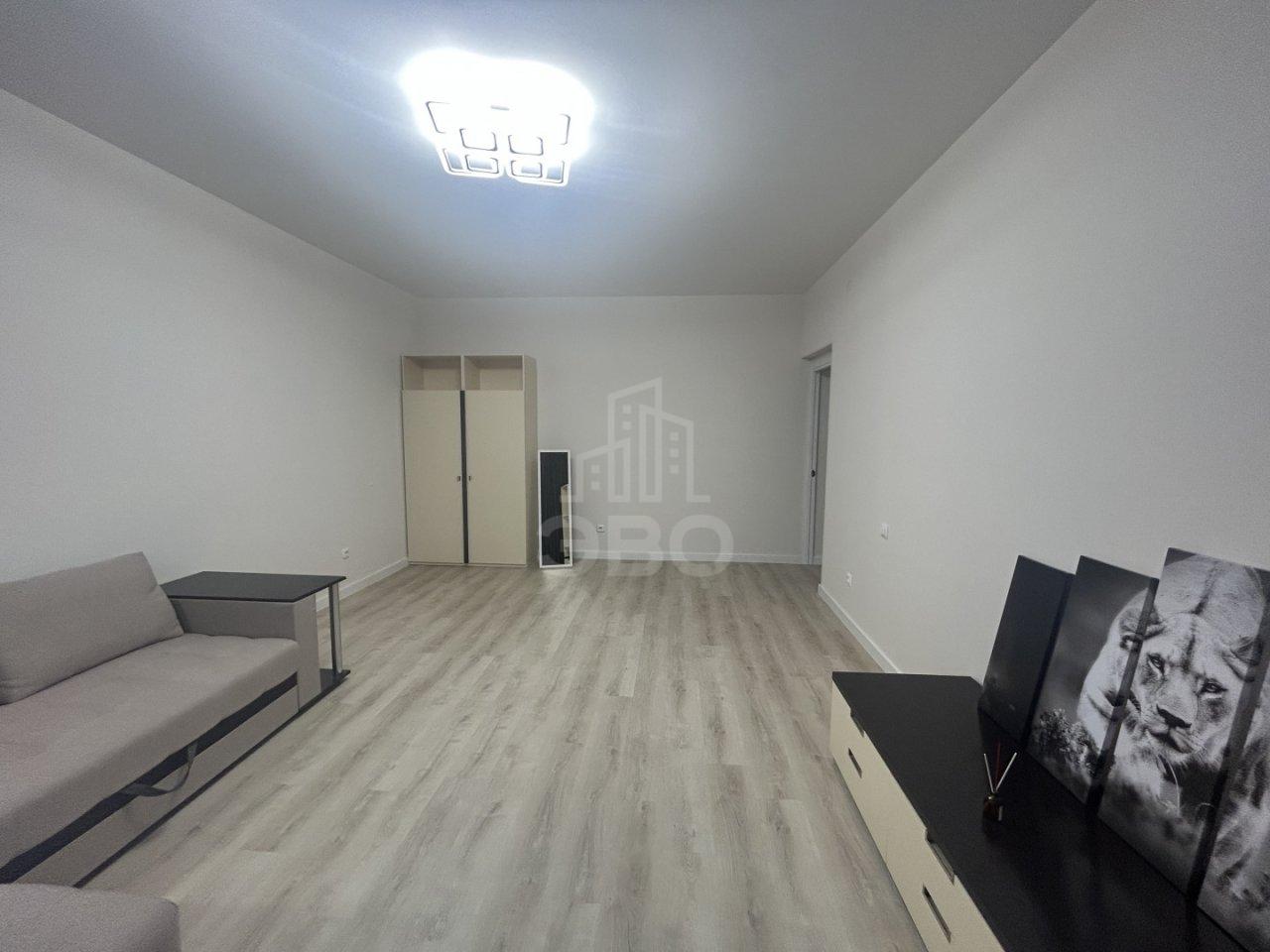 однокомнатная квартира в Санкт-Петербурге по адресу: Поликарпова аллея, 2