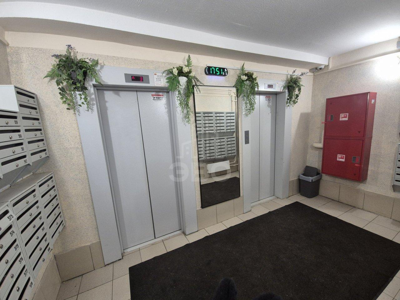 однокомнатная квартира в Санкт-Петербурге по адресу: Комендантский проспект, 17, к 1