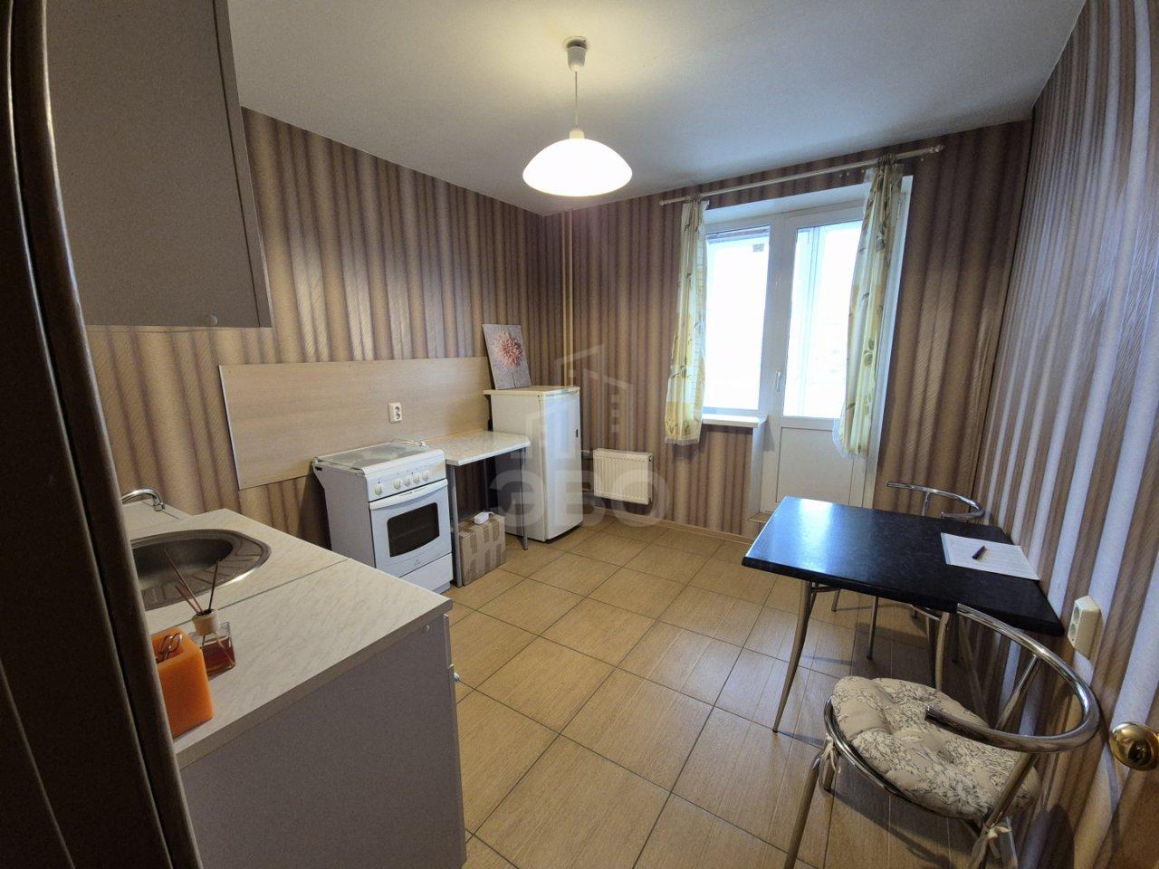 однокомнатная квартира в Санкт-Петербурге по адресу: Комендантский проспект, 17, к 1