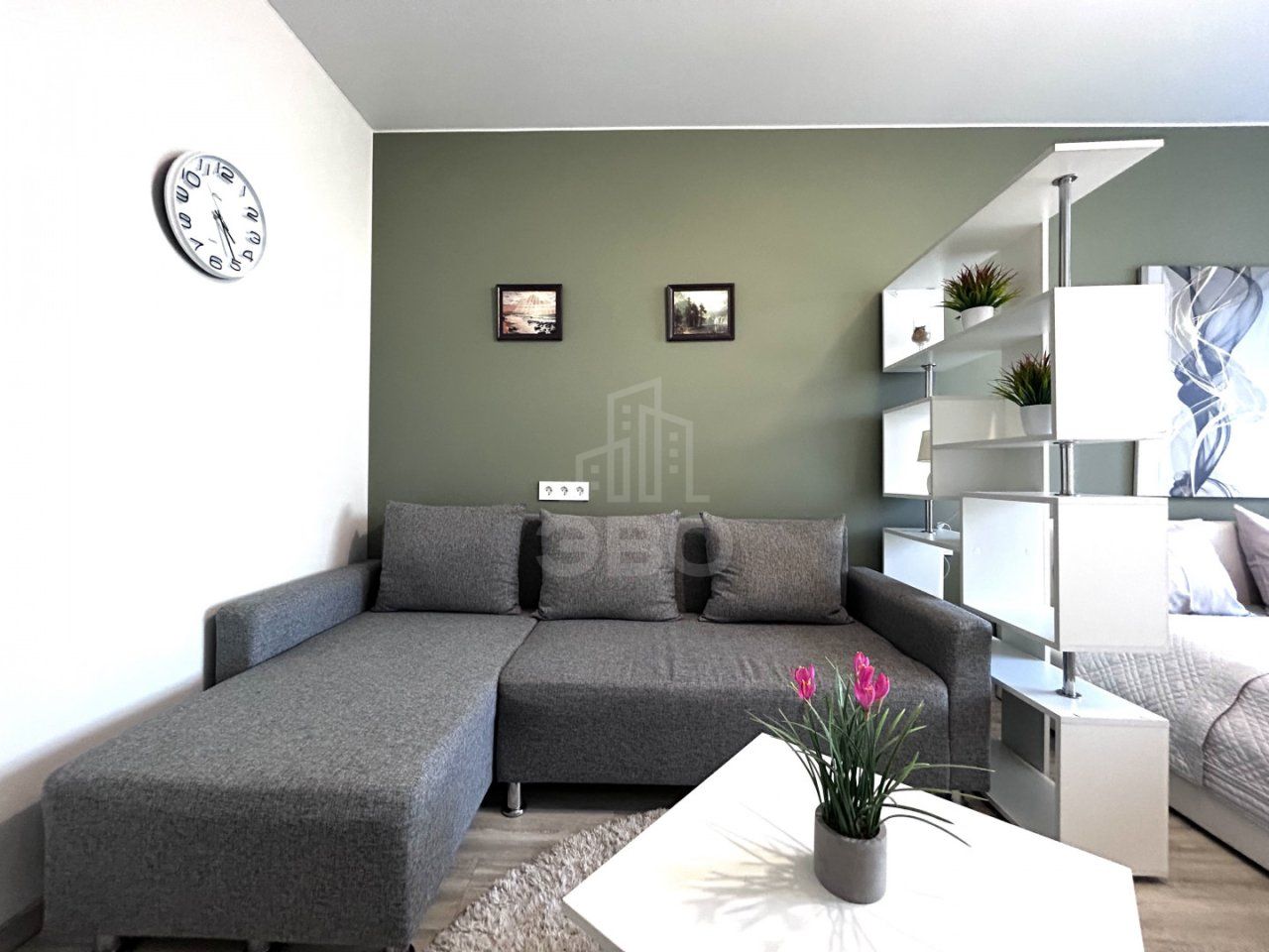 однокомнатная квартира в Санкт-Петербурге по адресу: Салова ул., 61, к 1