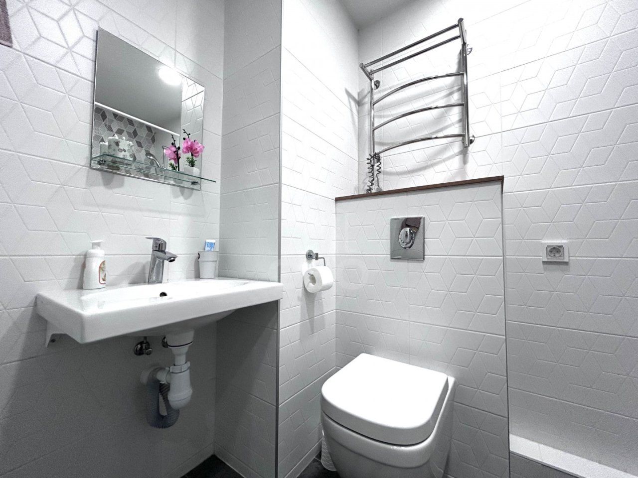 однокомнатная квартира в Санкт-Петербурге по адресу: Салова ул., 61, к 1