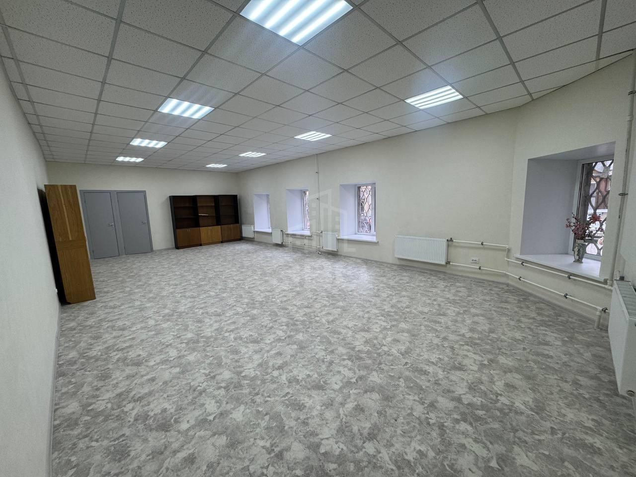 коммерция в Санкт-Петербурге по адресу: Полтавская ул., 5/29, литера Б