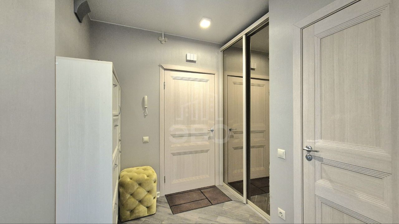 двухкомнатная квартира в Санкт-Петербурге по адресу: Кондратьевский проспект, 62, к 7